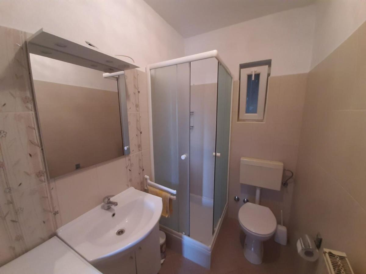 Apartment Spanjol Anka Rab Town Kültér fotó