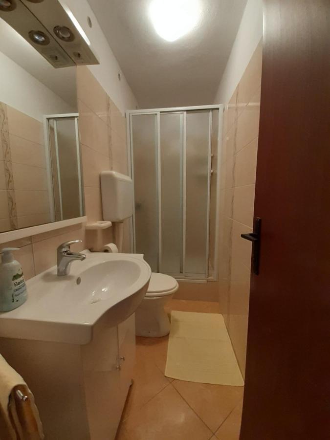 Apartment Spanjol Anka Rab Town Kültér fotó