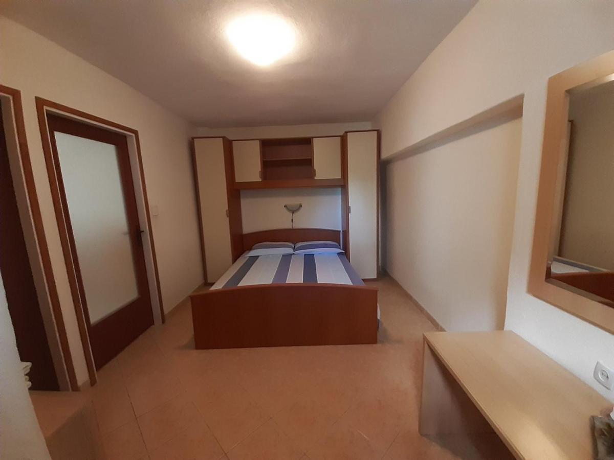 Apartment Spanjol Anka Rab Town Kültér fotó