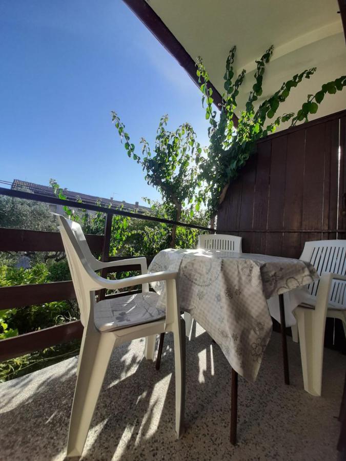 Apartment Spanjol Anka Rab Town Kültér fotó